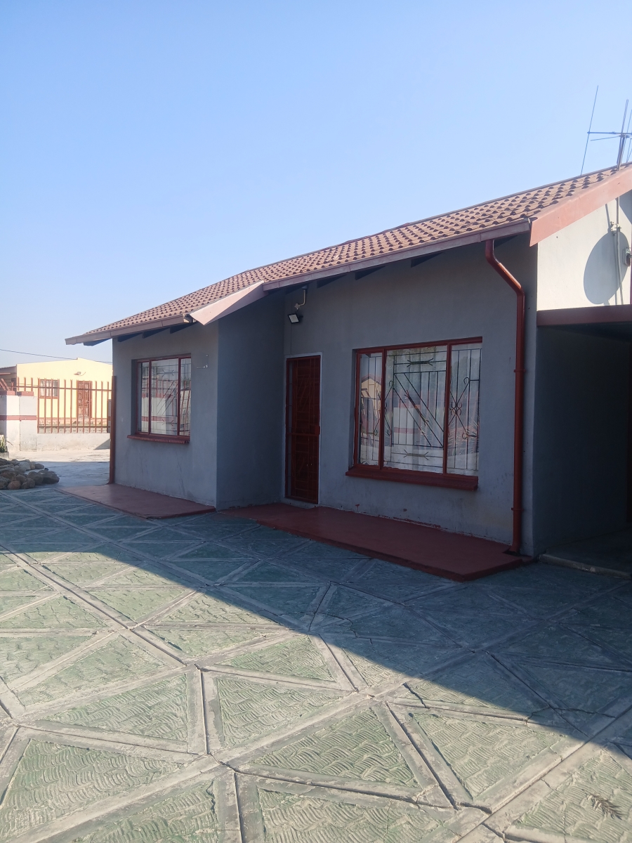 2 Bedroom Property for Sale in Meriting North West